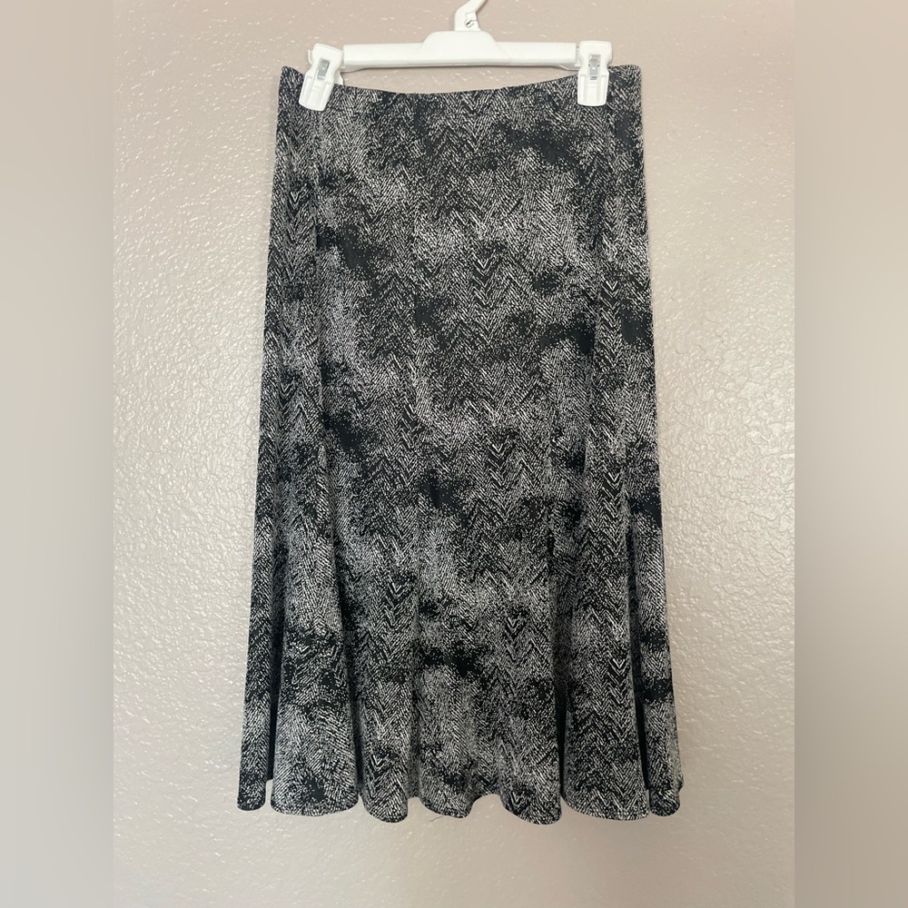Chico’s Women long Skirt Size Small